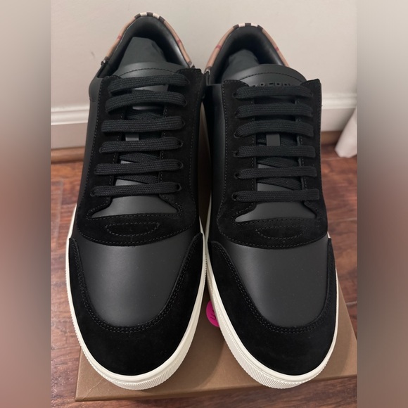 Burberry Leather Suede and Vintage Check Cotton Sneakers Size 48 - Picture 8 of 16